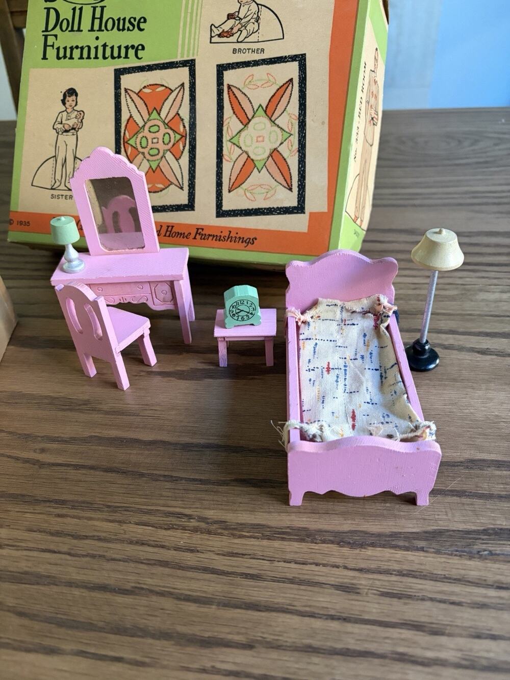 Vintage 1935 Strom Becker Doll House Furniture Bedroom With Cutouts